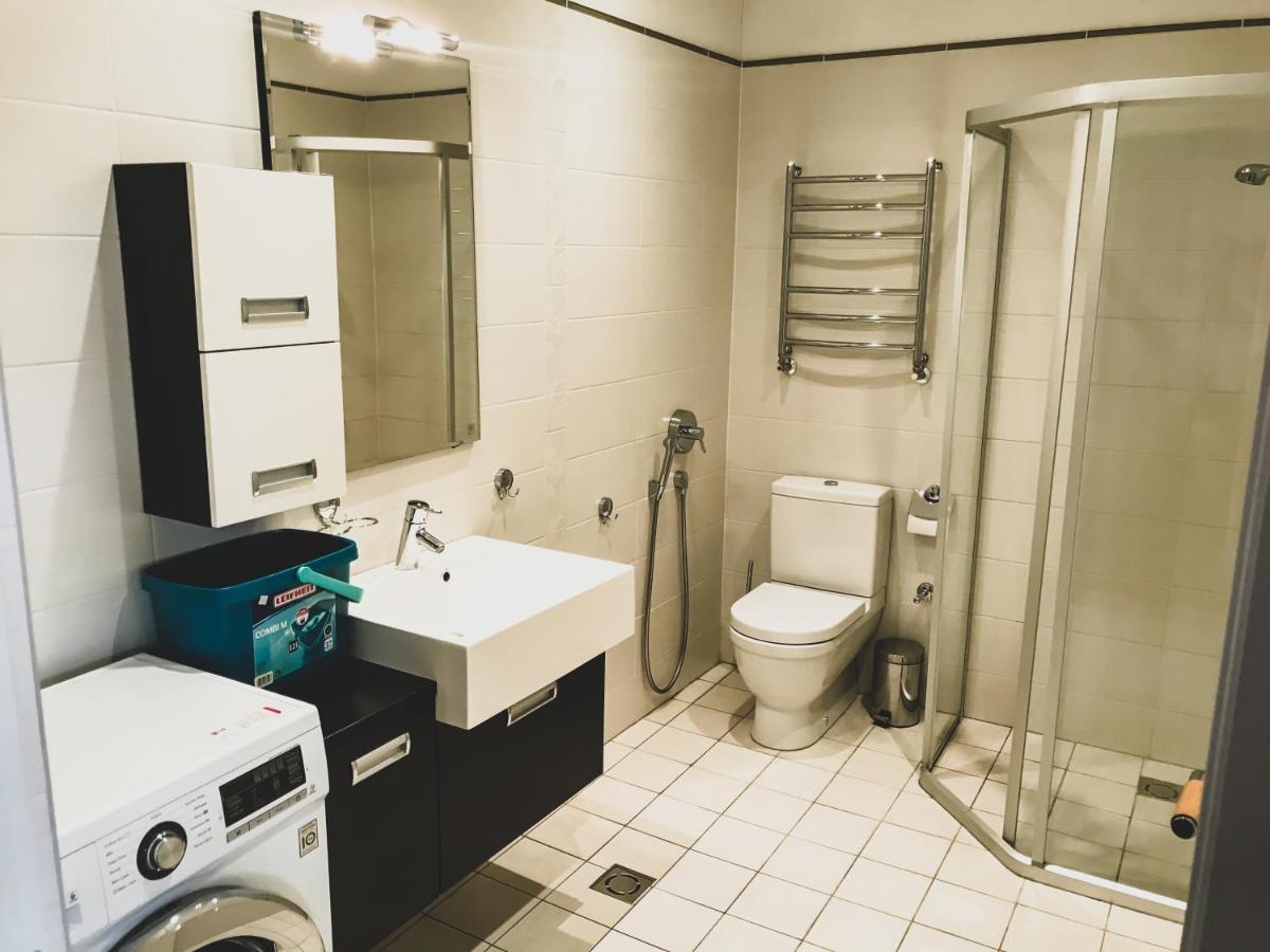 Large, Comfortable, Quiet - Luxury Apartment Minutes From Old Town Tallinn Eksteriør bilde