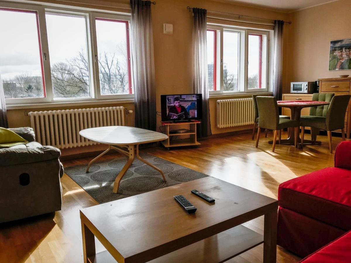 Large, Comfortable, Quiet - Luxury Apartment Minutes From Old Town Tallinn Eksteriør bilde